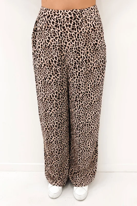 Camilla Pant Animal Soft Sweatpants Style