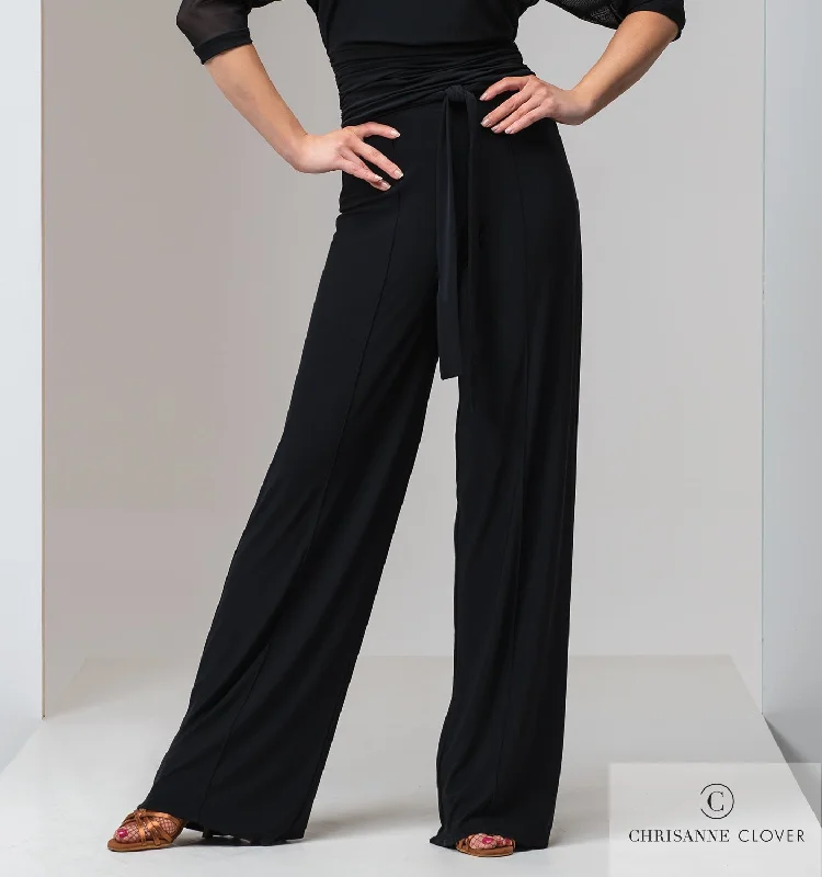 Chrisanne Clover Vogue Practice Trousers in Black Trousers Fall Fleece