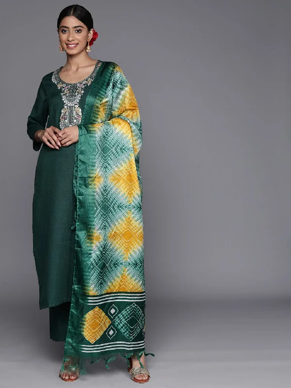 Varanga Floral Zari Embroidered Kurta With Trousers & Dupatta Trousers luxurious high-end