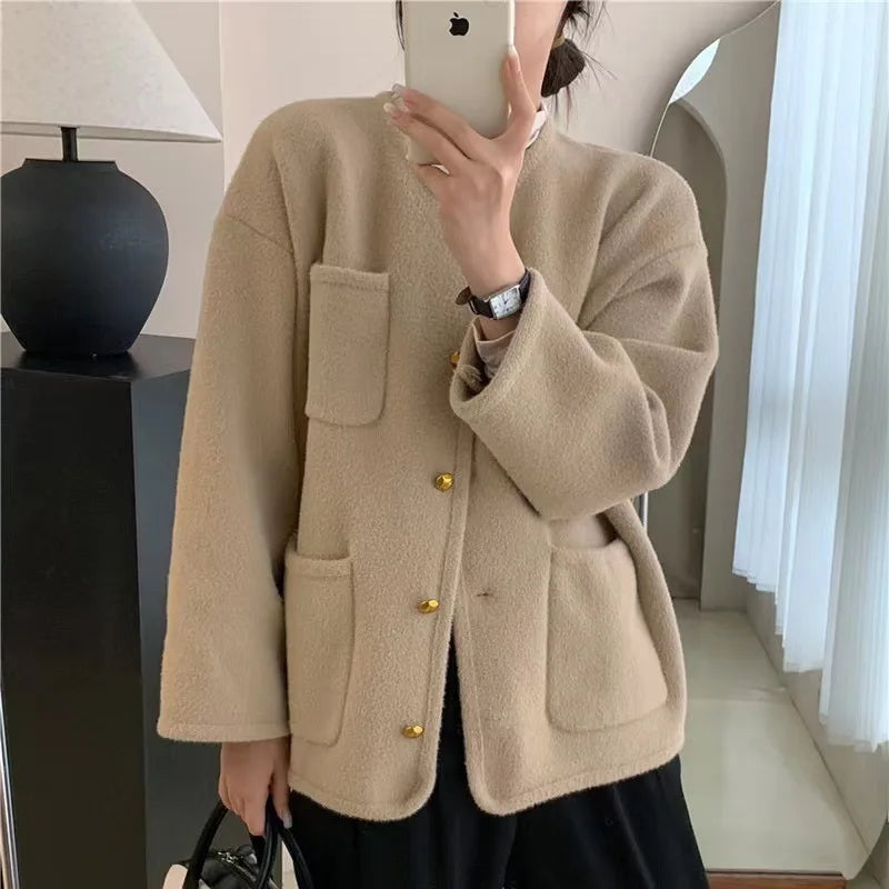 2024 Spring woman crew neck long sleeve elegant cardigan high quality sweater coat Seamless Knitted Crochet