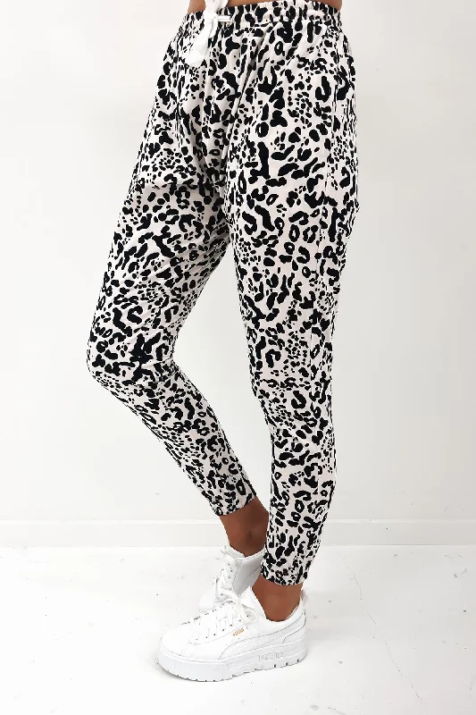 Comeback Pant Creme Leopard Fashionable Button-Up Pants